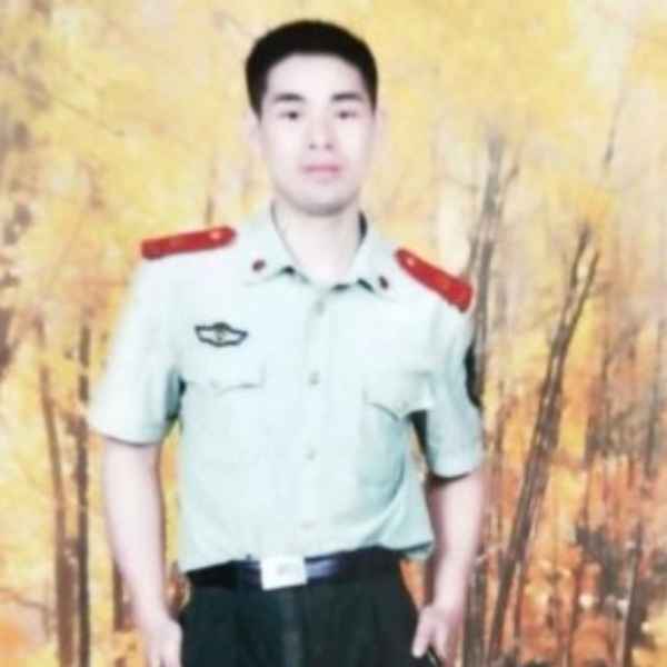 江西37岁单身帅哥真诚找对象-济源征婚相亲网