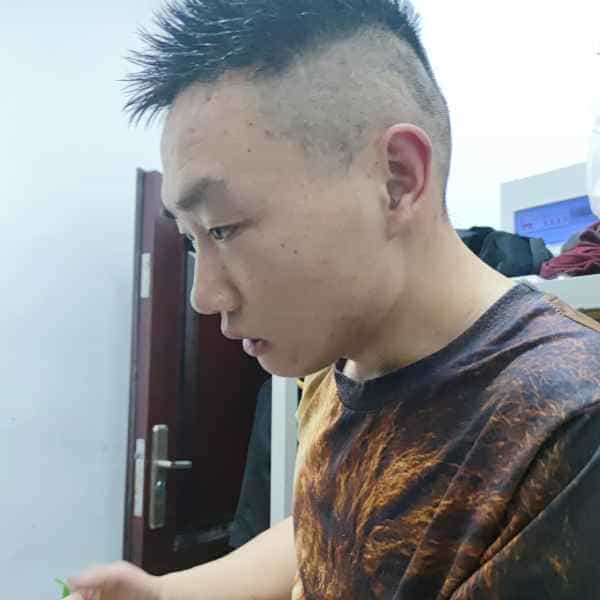 四川28岁单身帅哥真诚找对象-济源征婚相亲网