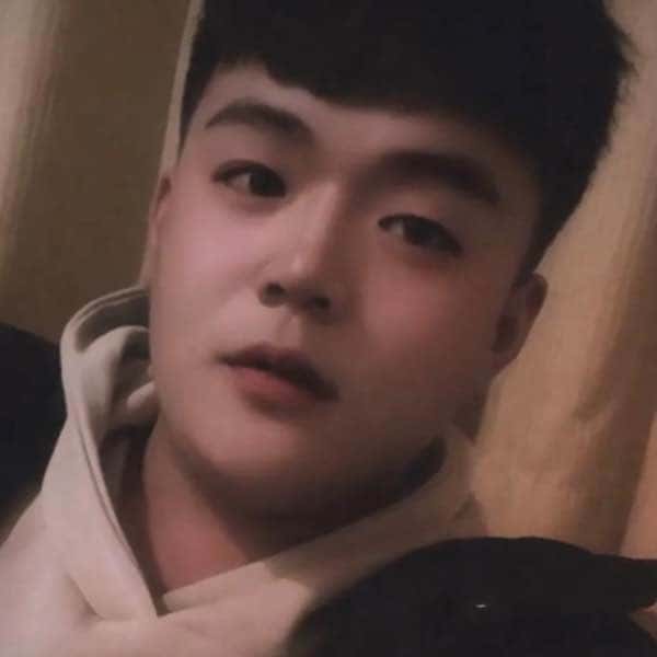 山东25岁单身帅哥真诚找对象-济源征婚相亲网