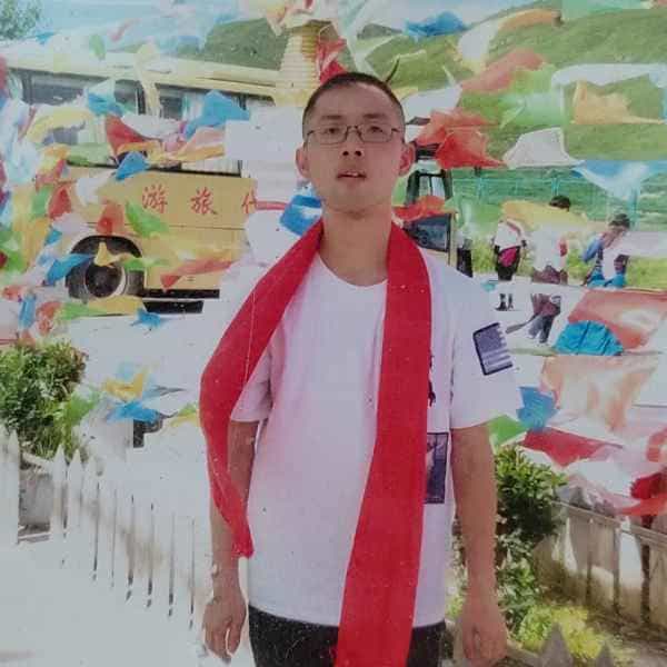 四川26岁单身帅哥真诚找对象-济源征婚相亲网