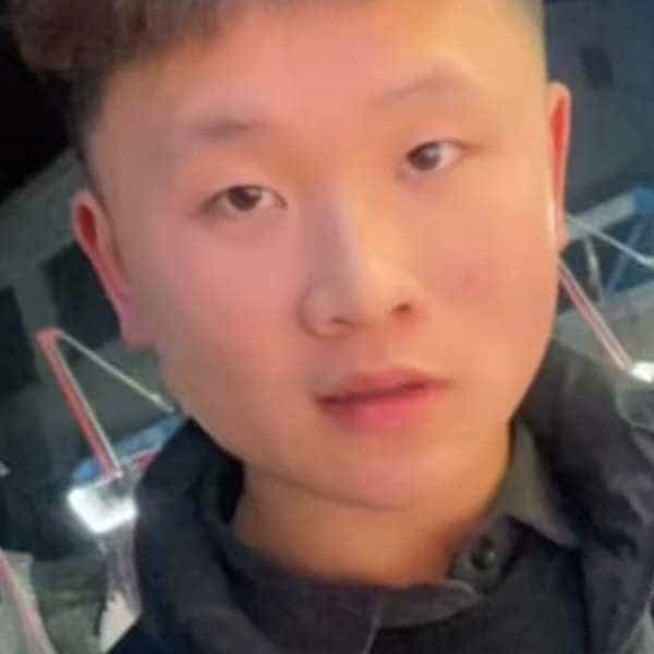 河南21岁单身帅哥真诚找对象-济源征婚相亲网
