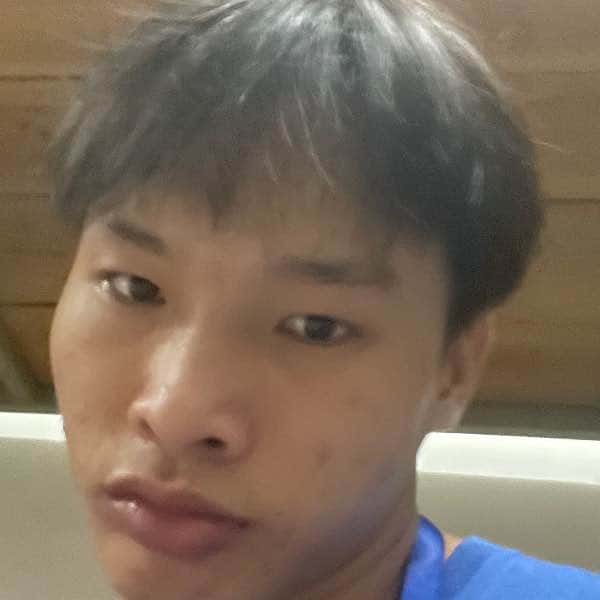 海南19岁单身帅哥真诚找对象-济源征婚相亲网