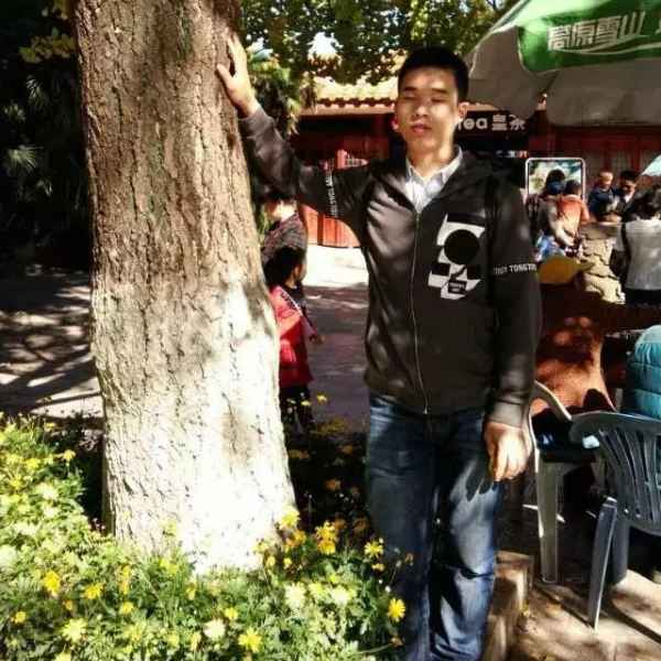 四川33岁单身帅哥真诚找对象-济源征婚相亲网