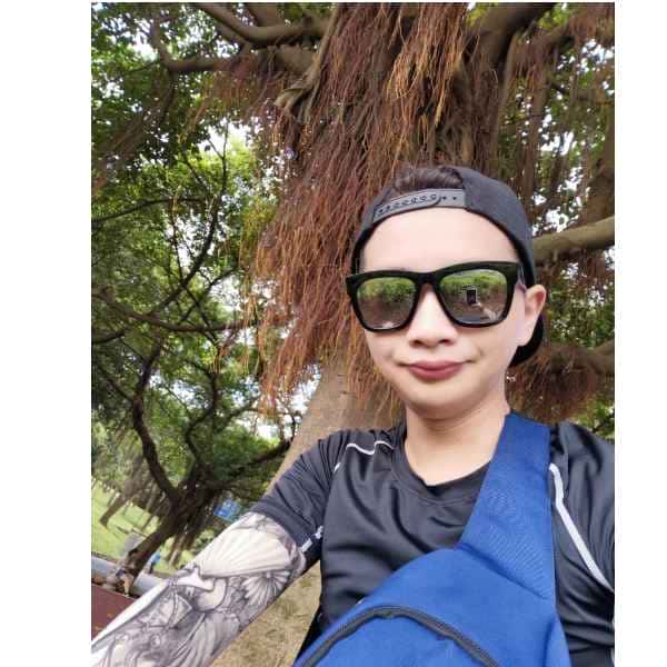 湖北35岁单身帅哥真诚找对象-济源征婚相亲网