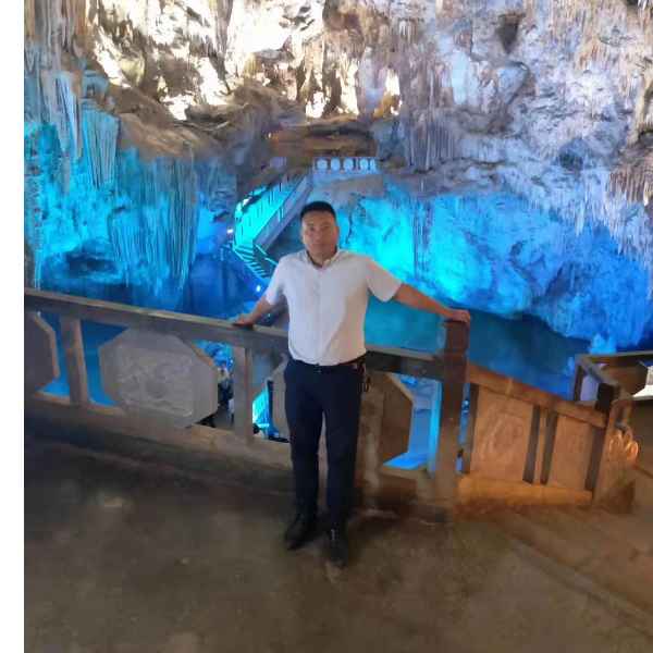云南34岁单身帅哥真诚找对象-济源征婚相亲网