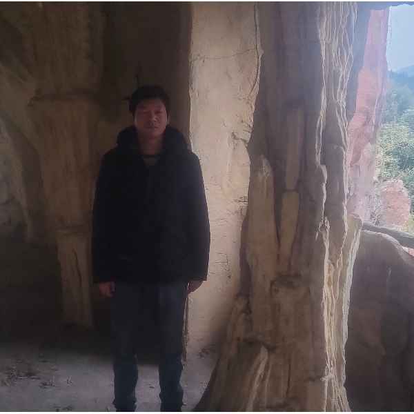 湖北34岁单身帅哥真诚找对象-济源征婚相亲网