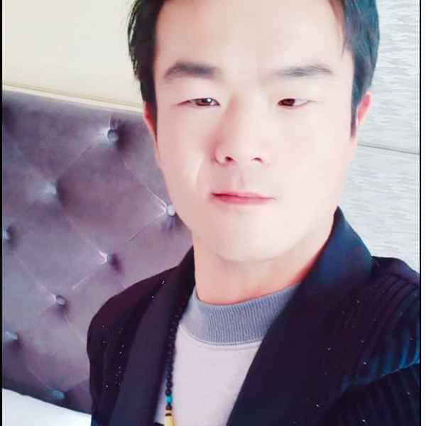 青海30岁单身帅哥真诚找对象-济源征婚相亲网