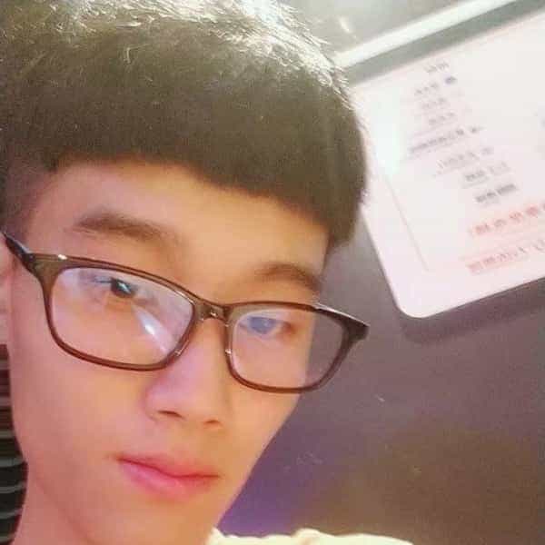 河南26岁单身帅哥真诚找对象-济源征婚相亲网
