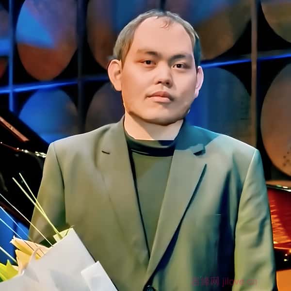 香港27岁单身帅哥真诚找对象-济源征婚相亲网